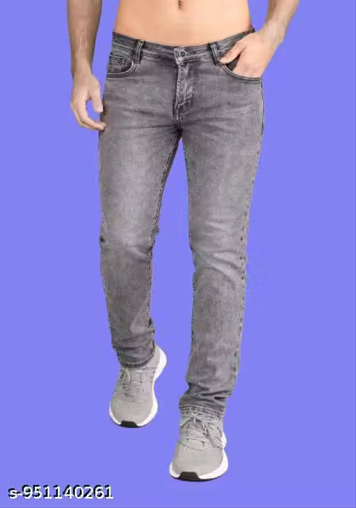MEN SOLID REGULAR JEANS