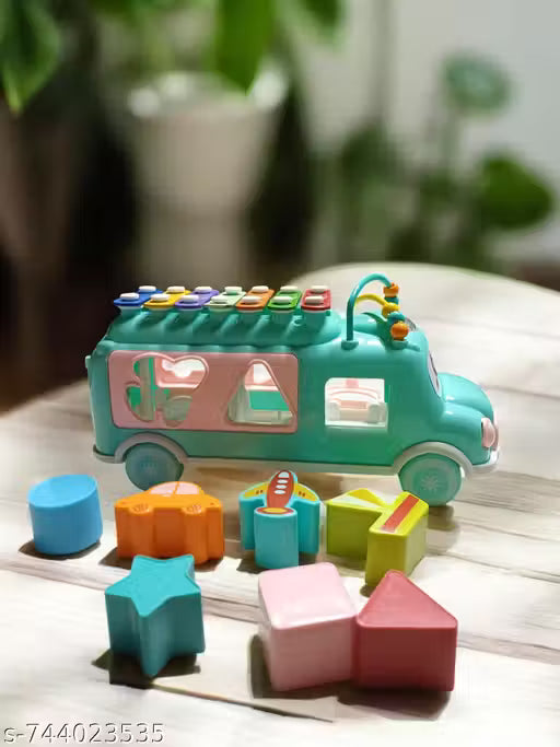 High-Speed Moving Musical School Bus Toy with Manual Sound and Shape Matching Features for Toddler Fun