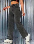 Trendy High-Waisted Wide Leg Jeans for Women - Stylish Denim Pants for Casual and Fashionable Outfits